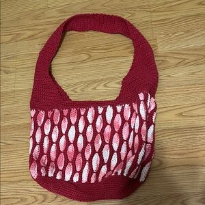 Elegant Knit Hobo Bag in Red and Pink